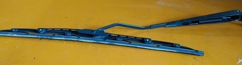 Suzuki Wagon R MH44S Wiper Arm with blade
