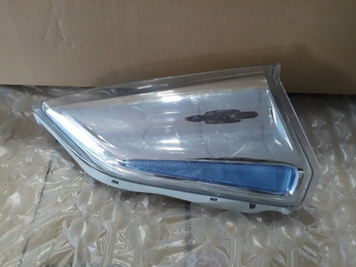 Nissan Leaf ZE0 Head Lamp Garnish RHS