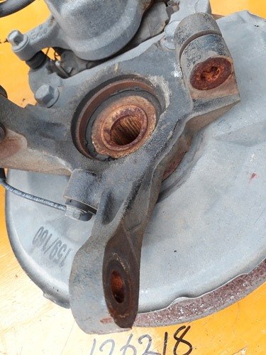Mitsubishi Outlander PHEV Hub