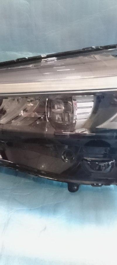 Honda Vezel RV5 Headlamp LHS -J8