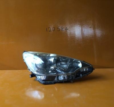 Toyota Aqua NHP10 RHS Head Lamp