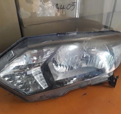 Honda Vezel RU3 A/F LHS Head Lamp